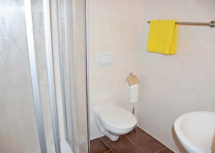 Plogshagen_hiddens * Neuendorf (Hiddensee)